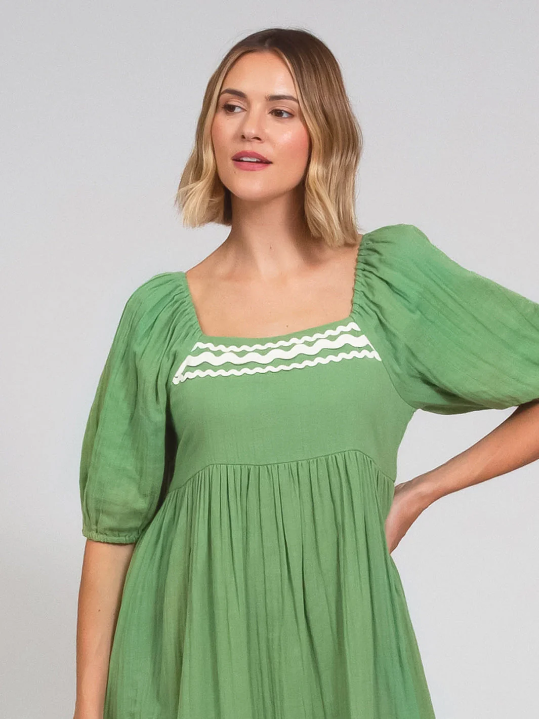 Cattistock Musselin Mit Wellenband Kleid Efeu - Image 3