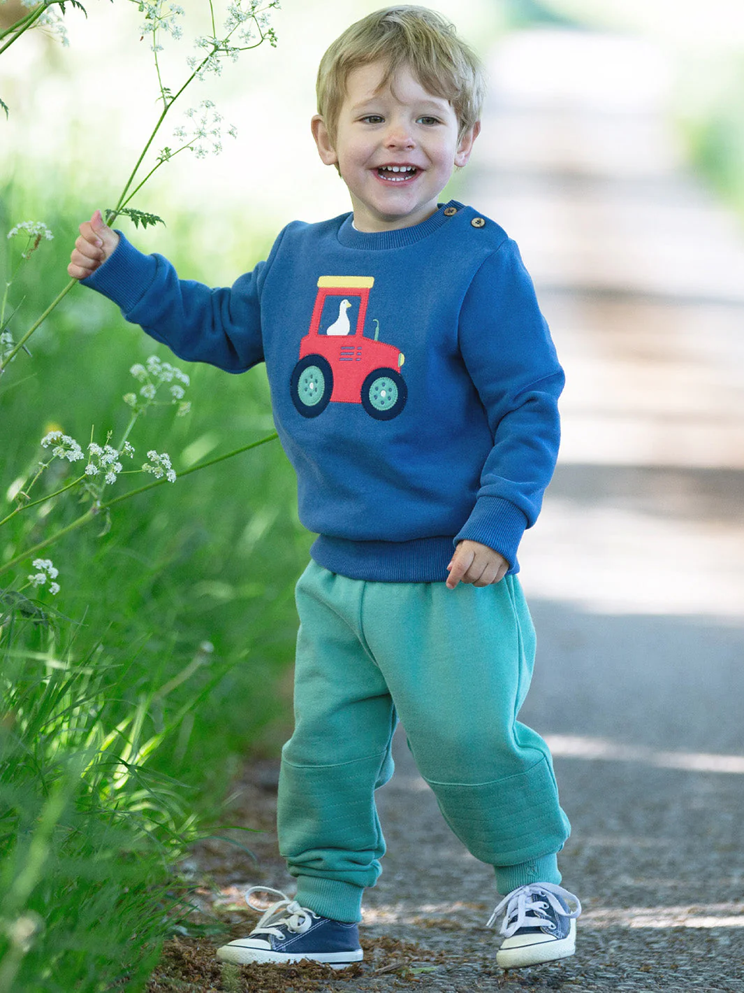 Farmer Duck Sweatshirt - Image 3